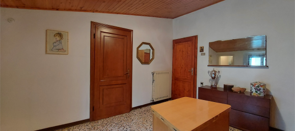 3 bedrooms House in Vernio, Italy No. 152709 22