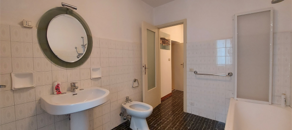 3 bedrooms House in Vernio, Italy No. 152709 28