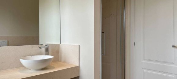 3 bedrooms Apartment in Milan, Italy No. 313937 20