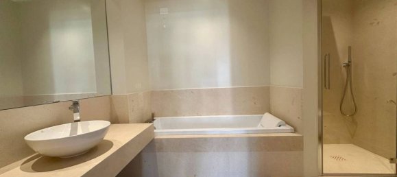 3 bedrooms Apartment in Milan, Italy No. 313937 23