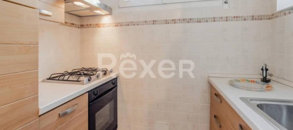 2-salle Appartement à Bologna, Italy No. 35326 10