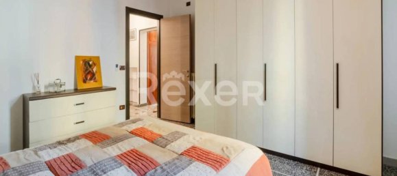 2-salle Appartement à Bologna, Italy No. 35326 17