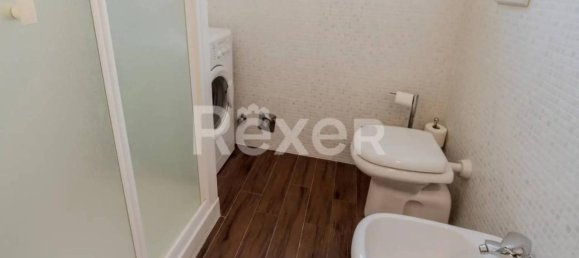 2-salle Appartement à Bologna, Italy No. 35326 21