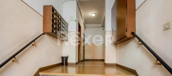 2-salle Appartement à Bologna, Italy No. 35326 27