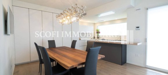 6 bedrooms Villa in Castelfranco Veneto, Italy No. 363093 22