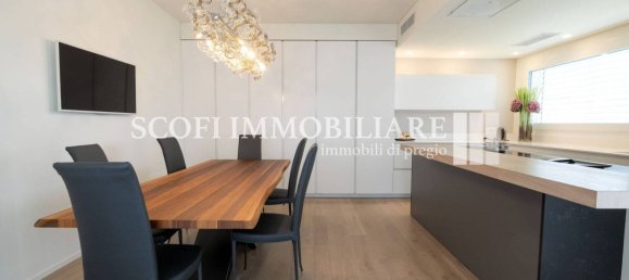 6 bedrooms Villa in Castelfranco Veneto, Italy No. 363093 23