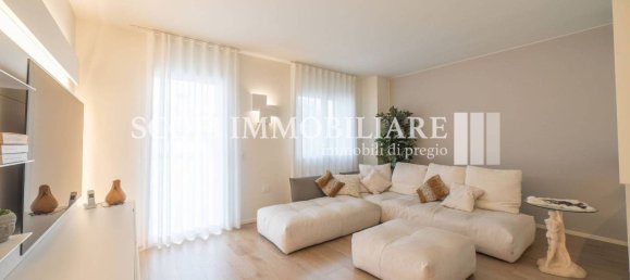 6 bedrooms Villa in Castelfranco Veneto, Italy No. 363093 3