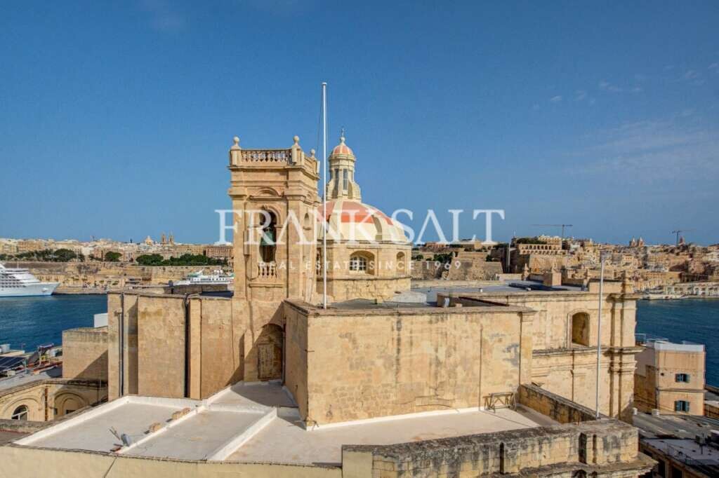 Adosado de 2 dormitorios en Senglea, Malta No. 113