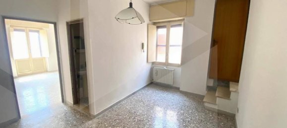 Casa de 5 divisões em Modugno, Italy N.º 33809 7