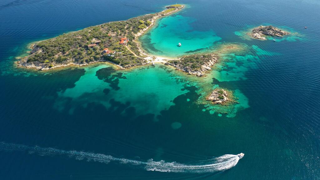 4006 m² terreno en venta en Chalkidiki, Central Macedonia, Macedonia and Thrace, Greece № 93173