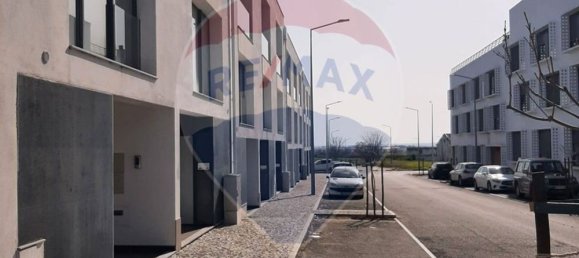 12m² Garage in Evora, Portugal No. 68025 2