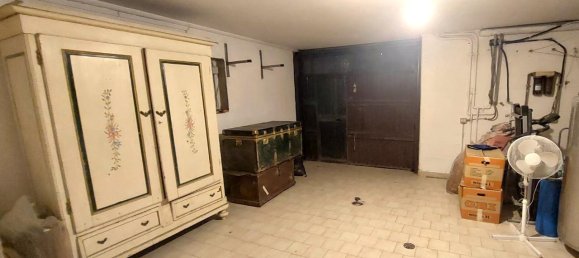 Вилла с 6 комнатами в Прато, Италия № 8611 20