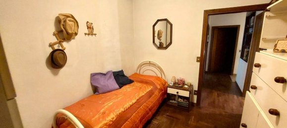 Вилла с 6 комнатами в Прато, Италия № 8611 17