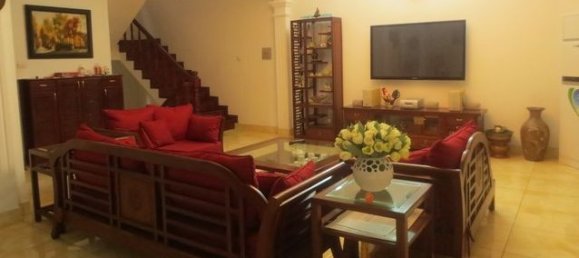 4 Schlafzimmer Villa in Tay Ho, Vietnam, Nr. 5063 3