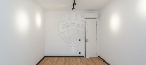 3 Schlafzimmer Doppelhaus in Cascais, Portugal, Nr. 265948 17