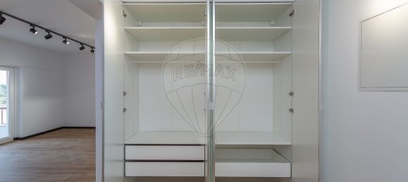 3 Schlafzimmer Doppelhaus in Cascais, Portugal, Nr. 265948 12