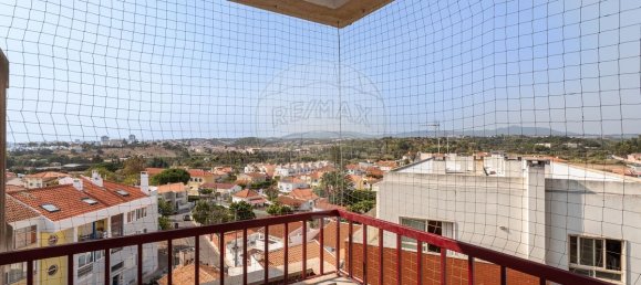 3 Schlafzimmer Doppelhaus in Cascais, Portugal, Nr. 265948 14