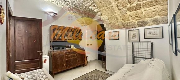 Квартира с 2 комнатами в Сиракузы, Италия № 299576 18