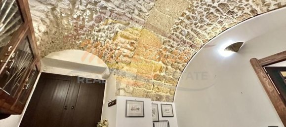 Квартира с 2 комнатами в Сиракузы, Италия № 299576 13