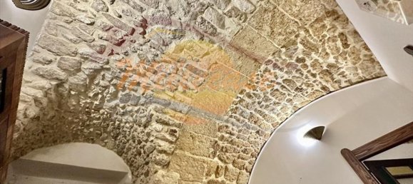 Квартира с 2 комнатами в Сиракузы, Италия № 299576 14