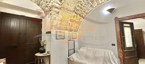 Квартира с 2 комнатами в Сиракузы, Италия № 299576 9