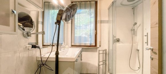 4 bedrooms Apartment in Omegna, Italy No. 107428 14