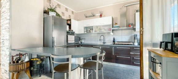 4 bedrooms Apartment in Omegna, Italy No. 107428 4