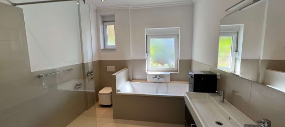 Квартира с 1 спальней в Штутгарт, Германия № 369287 3