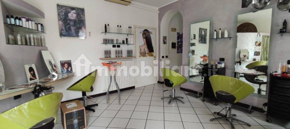 Imóvel comercial de 3 divisões em Fagnano Olona, Italy N.º 361439 4