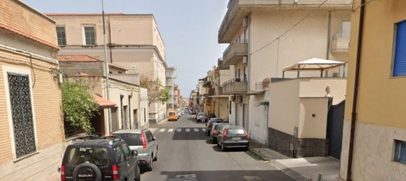 Apartamento de 4 habitaciónes en Catania, Italy No. 204960 2