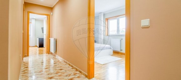 4 bedrooms House in Vale de Cambra, Portugal No. 180632 8