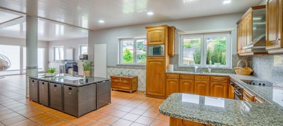 4 bedrooms House in Vale de Cambra, Portugal No. 180632 18