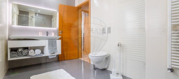 4 bedrooms House in Vale de Cambra, Portugal No. 180632 21