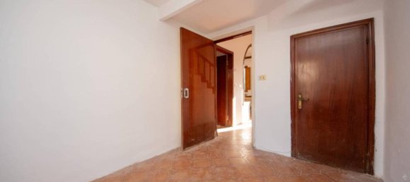 Casa de 7 habitaciónes en Quarrata, Italy No. 25770 35