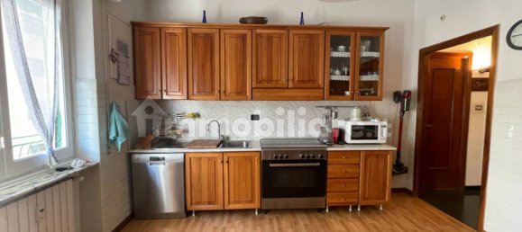 3 Schlafzimmer Wohnung in Genoa, Italy, Nr. 158948 5