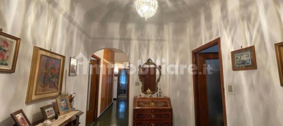 3 Schlafzimmer Wohnung in Genoa, Italy, Nr. 158948 9