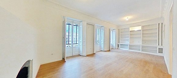 3 Schlafzimmer Wohnung in Madrid, Spain, Nr. 137394 2