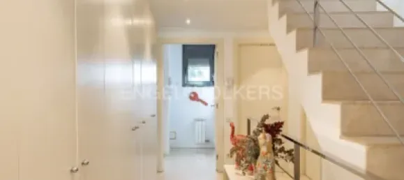 5 bedrooms House in Premia De Mar, Spain No. 183880 16