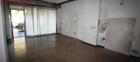 3-Zimmer Gewerbliche Immobilie in Lucca, Italy, Nr. 64891 5