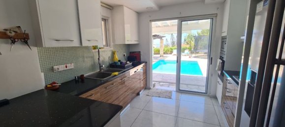 6 bedrooms Villa in Tala, Cyprus No. 9370 25