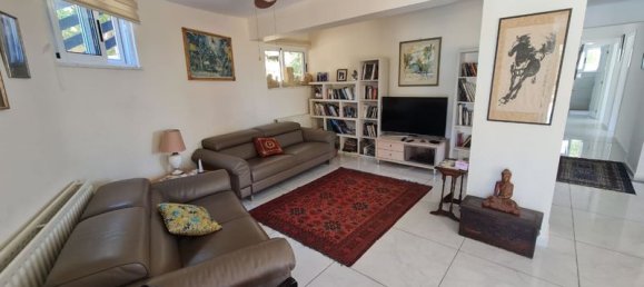 6 bedrooms Villa in Tala, Cyprus No. 9370 30