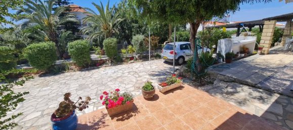 6 bedrooms Villa in Tala, Cyprus No. 9370 23