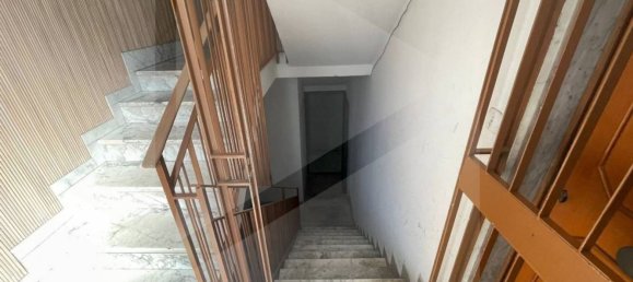 Propiedad comercial en Bari, Italy 15 m² No. 34341 6