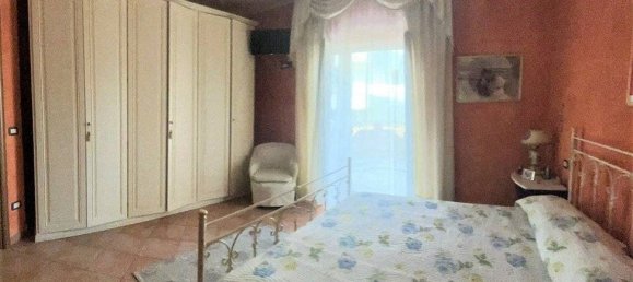 5غرفة شقة في Sessa Aurunca, Italy رقم 34142 11