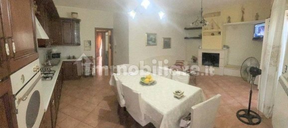 5غرفة شقة في Sessa Aurunca, Italy رقم 34142 2