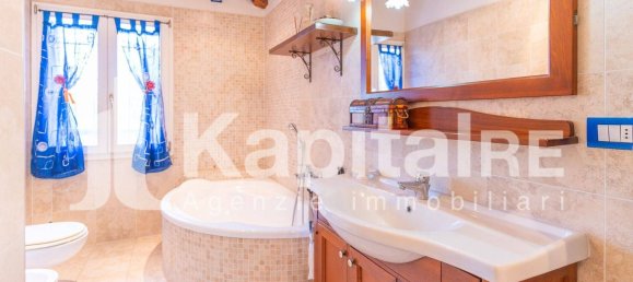 3 bedrooms Villa in Castenaso, Italy No. 273606 16