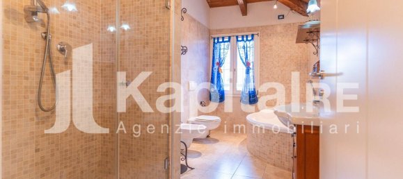 3 bedrooms Villa in Castenaso, Italy No. 273606 17