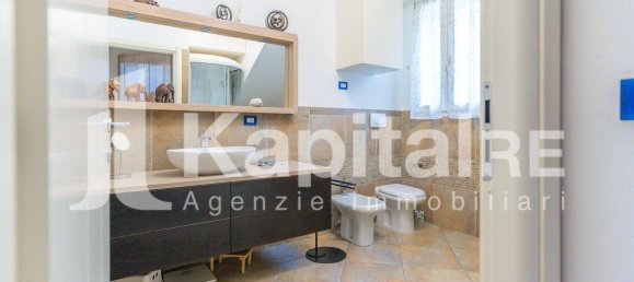 3 bedrooms Villa in Castenaso, Italy No. 273606 8