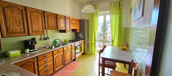 2 bedrooms Apartment in Genoa, Italy No. 230449 10