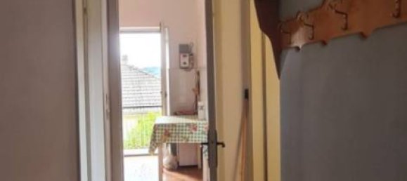 3 bedrooms Apartment in Lumarzo, Italy No. 307446 7
